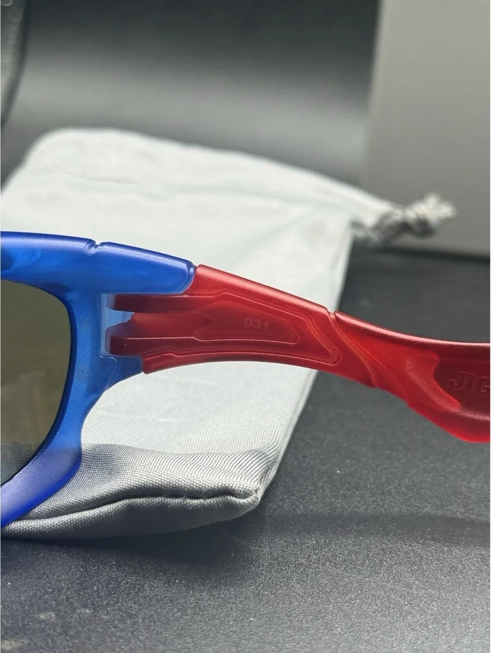 M-Experiment Jigawatt Stars & Stripes Glacier Plasmachromatic Polarized LE50